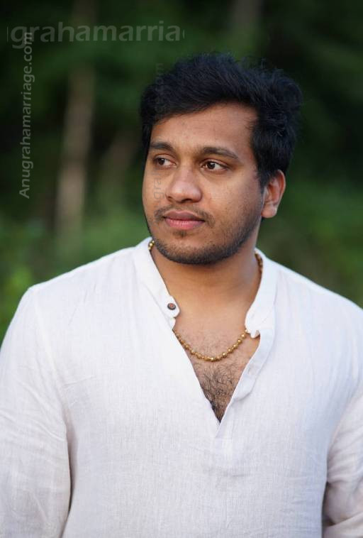 AKASH MOHAN (karthika-sudham)