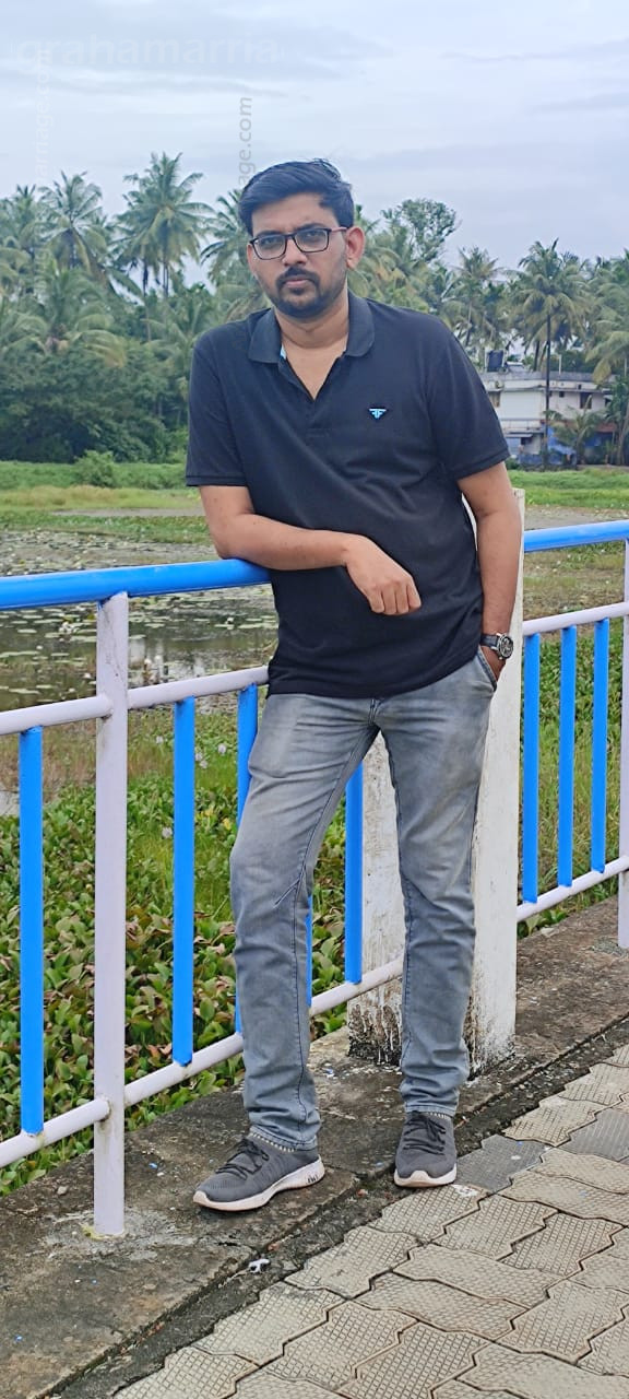 Nidhin (Pooram-Papam/Dosham)    