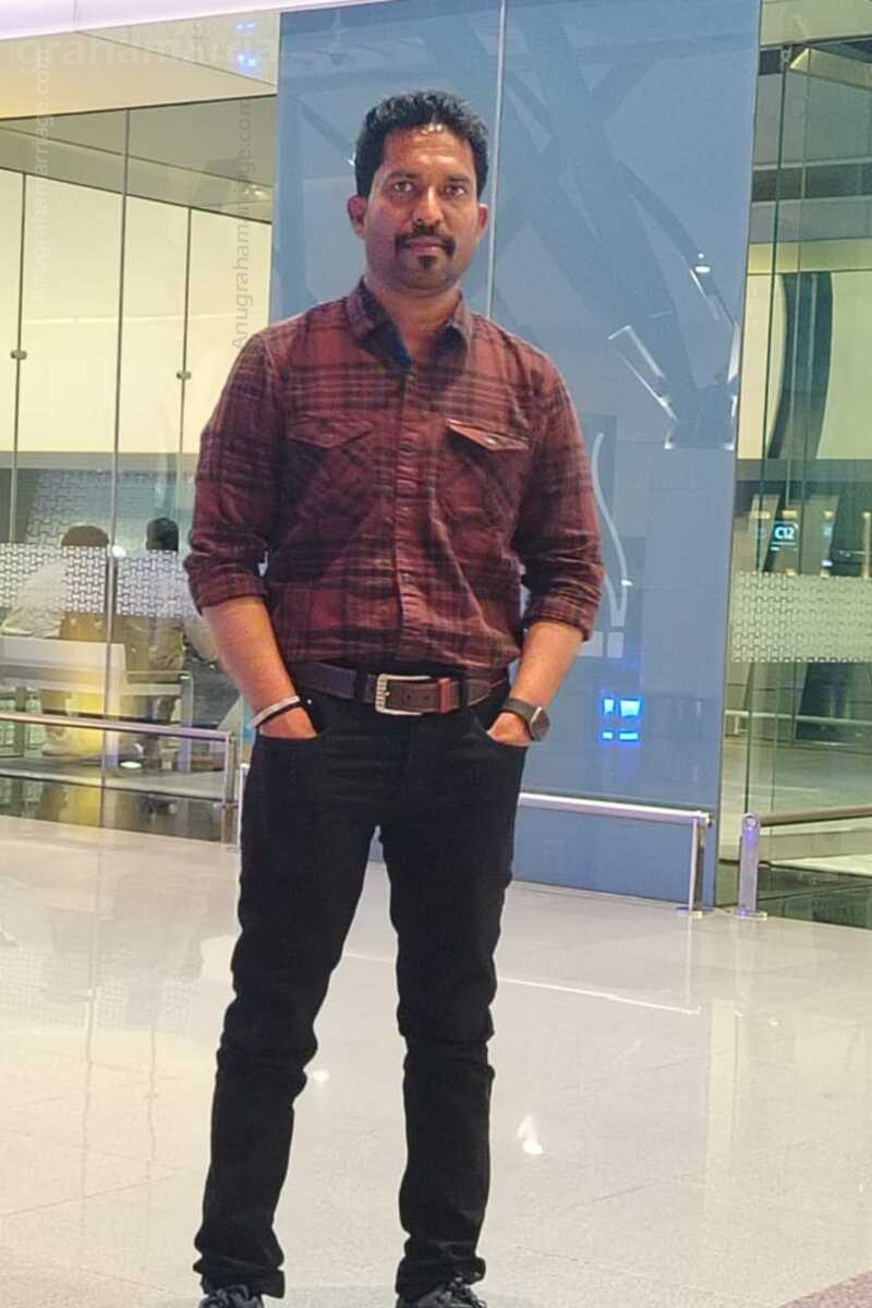 Shiji M (Pooyam)