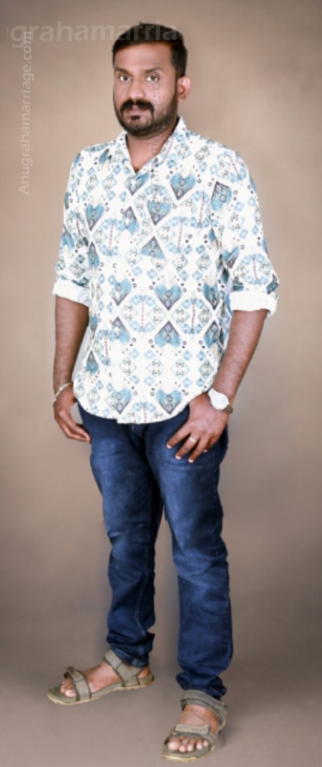 Jithin Thilakan (uthrattathi)