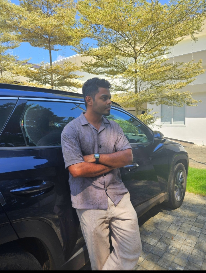 Aswin Dharman (Pooradam)