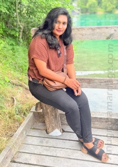 Reshma Suresh (chithira)