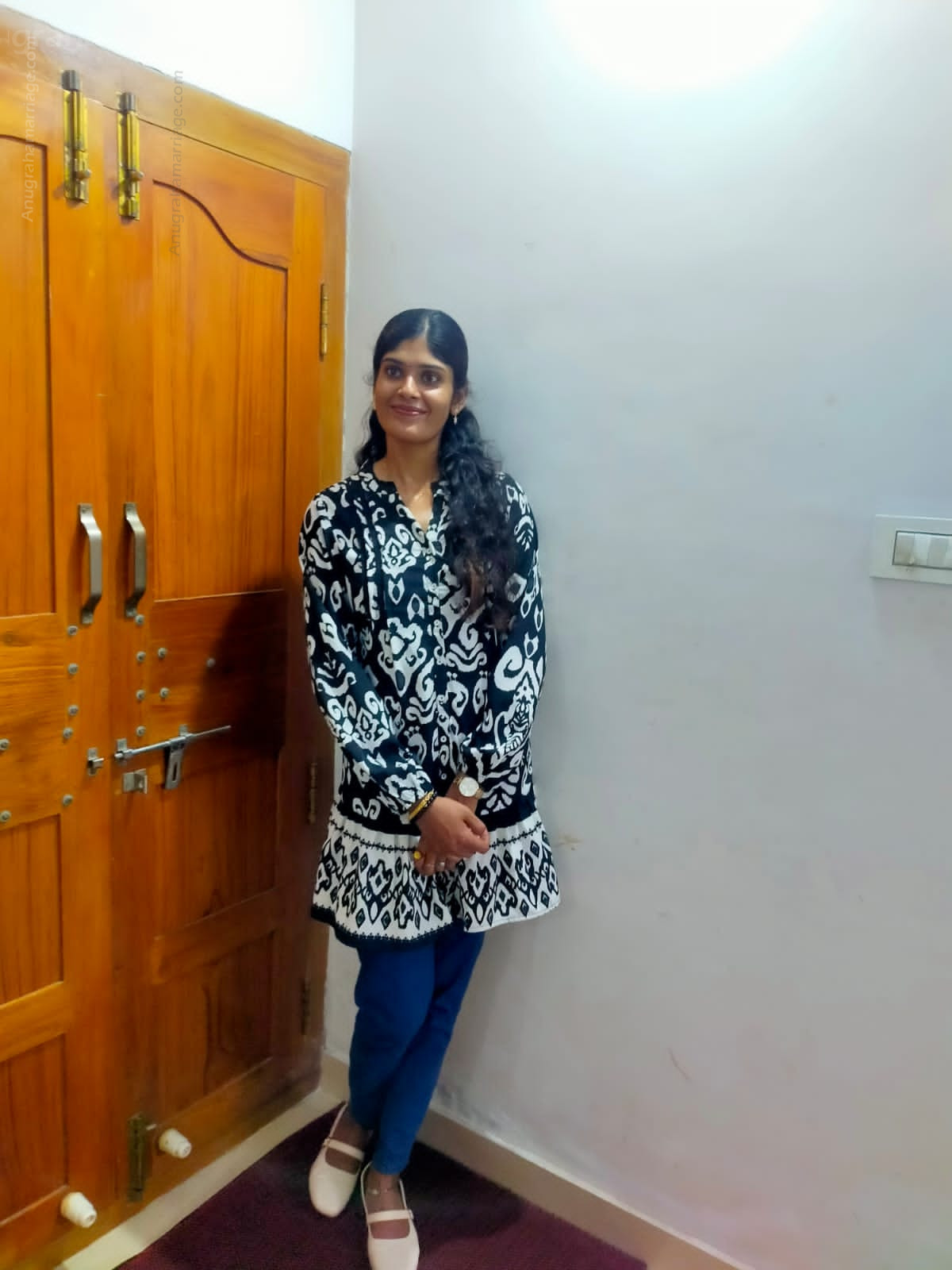 Nivya (pooyam-sudham)